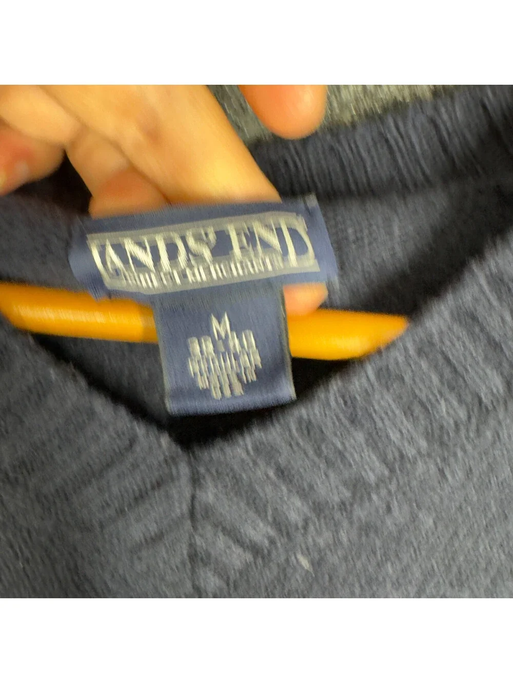 Lands' End Sweater Pullover Men M Medium Blue Knit V-Neck Long Sleeve Soft Cozy